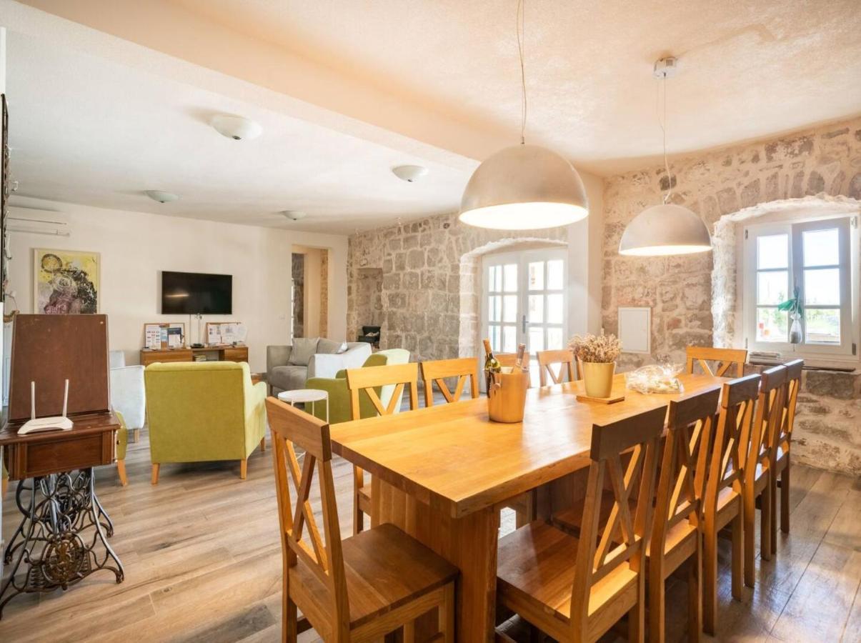 Villa Joe Čilipi Екстериор снимка