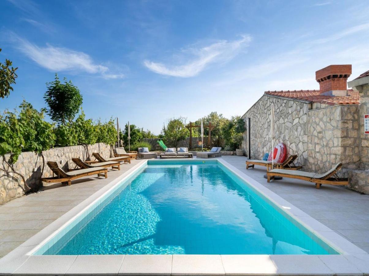 Villa Joe Čilipi Екстериор снимка