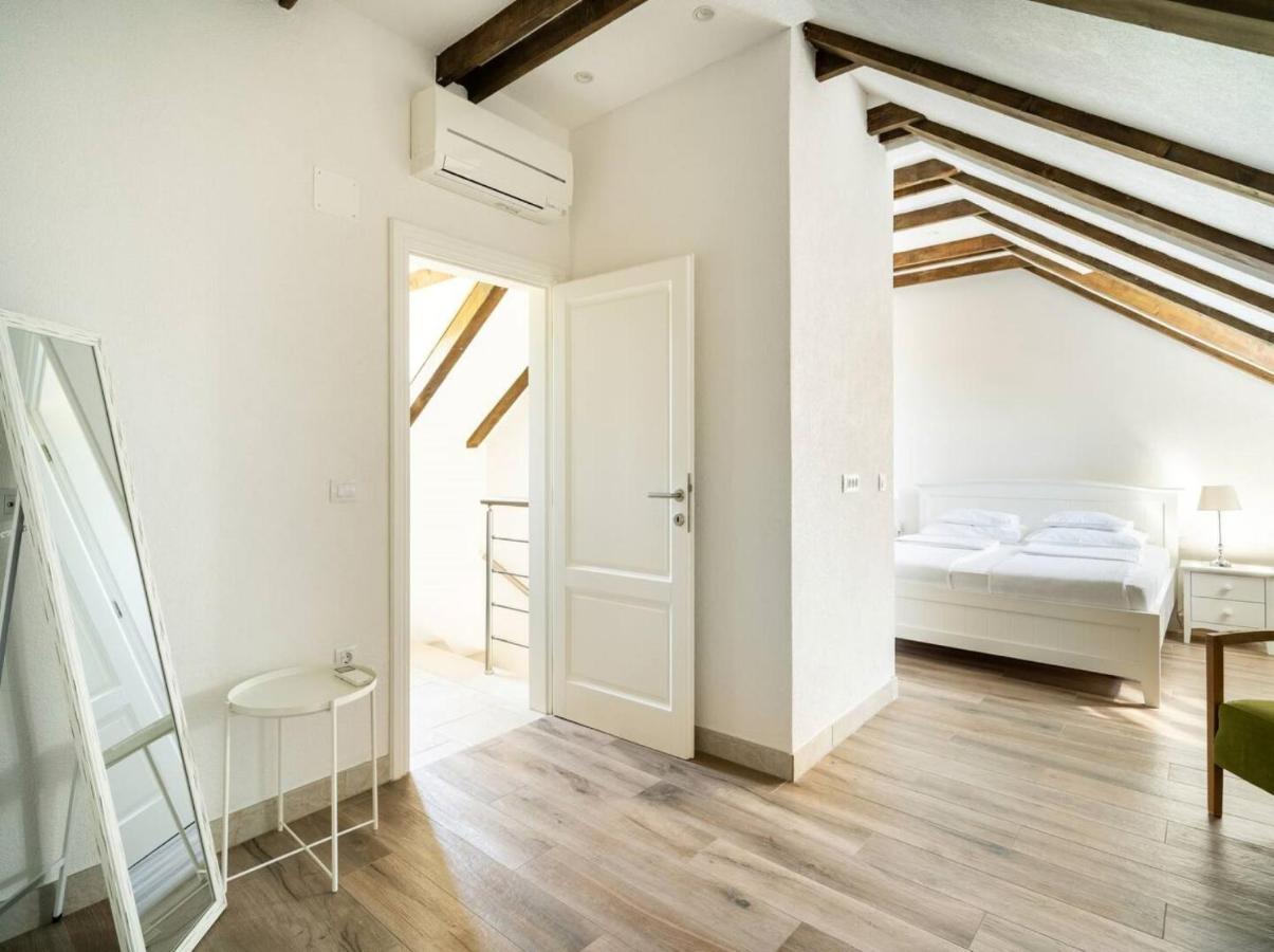 Villa Joe Čilipi Екстериор снимка